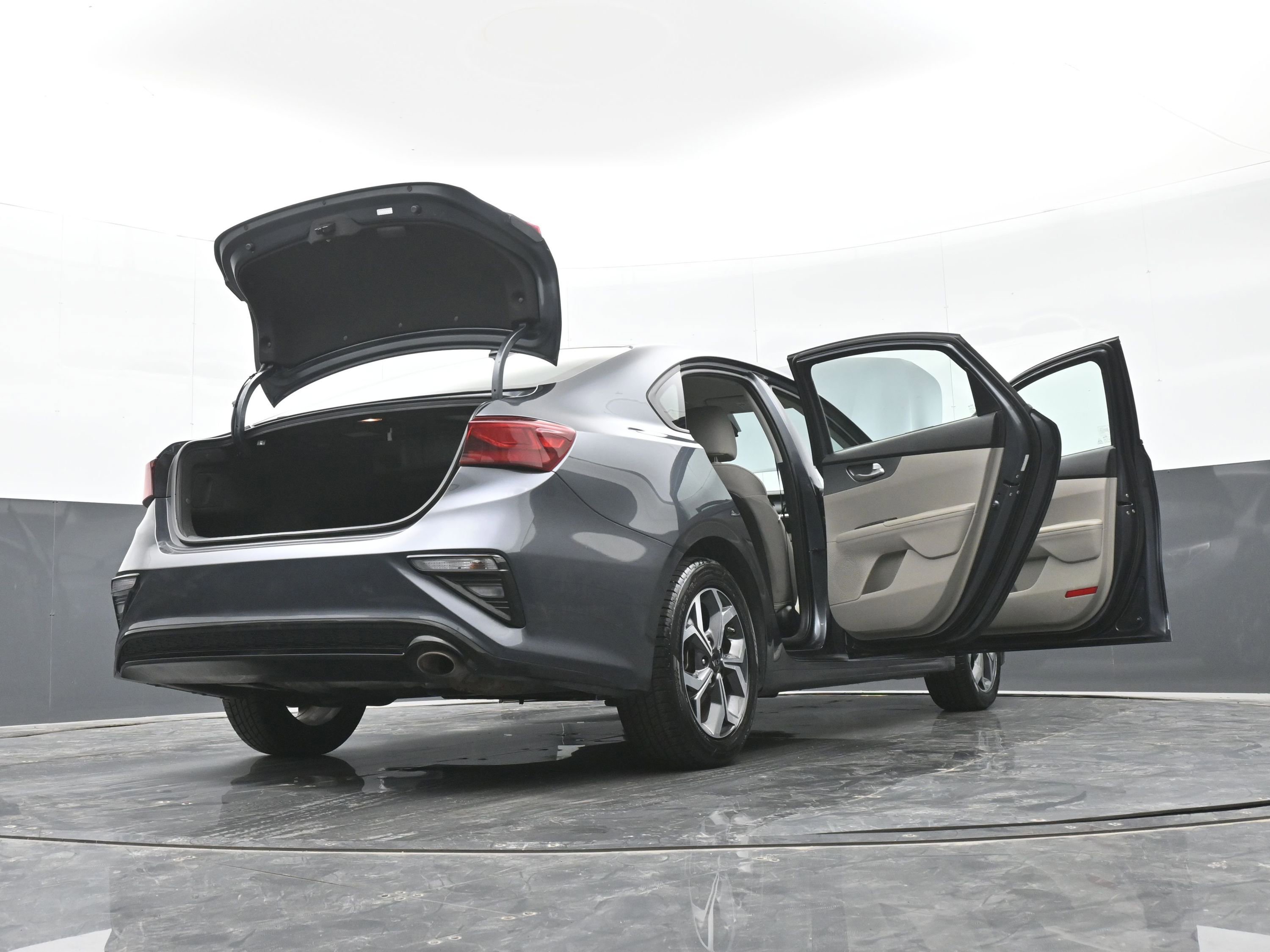 Used 2020 Kia Forte LXS FWD image 49