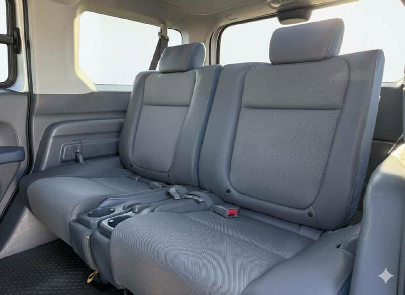 Used 2004 Honda Element EX image 12