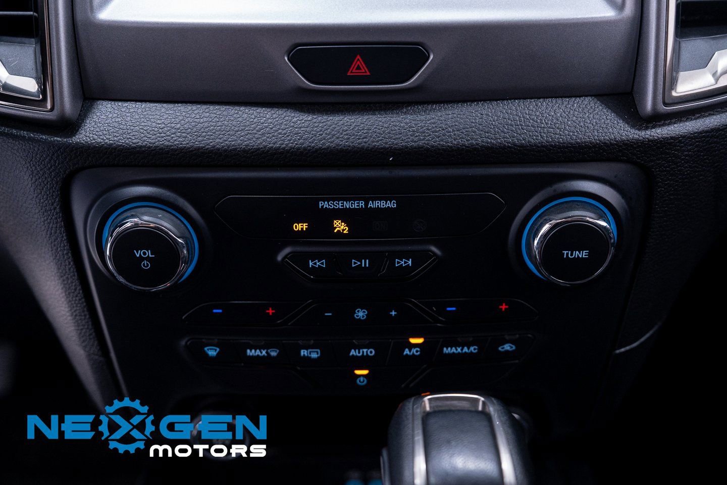 Used 2021 Ford Ranger XLT w/ Equipment Group 301A Mid image 13