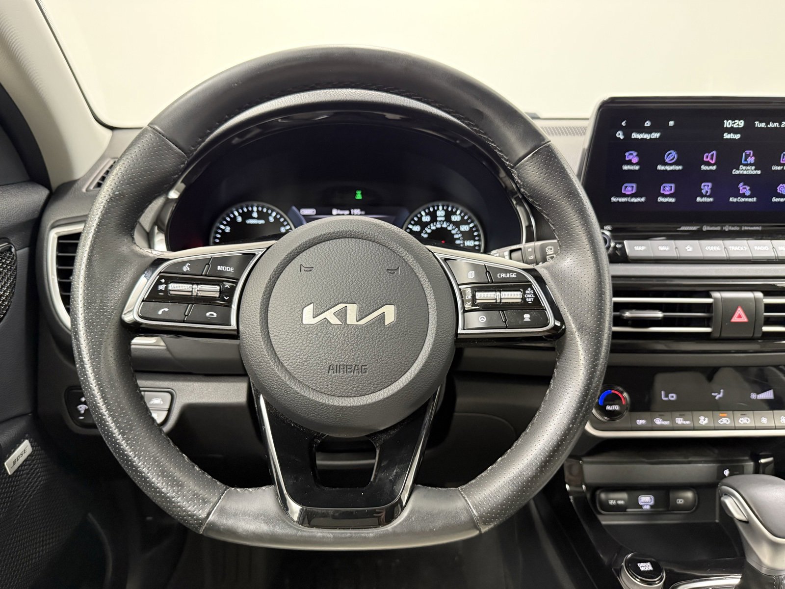 Used 2023 Kia Seltos SX w/ SX Sunroof Package image 22