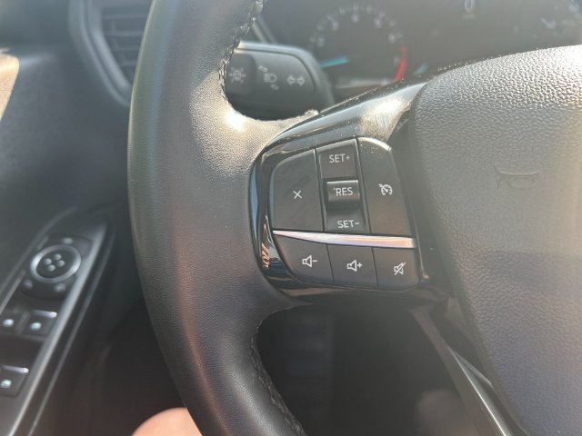 Used 2022 Ford Escape SE w/ Cold Weather Package AWD/4WD image 29