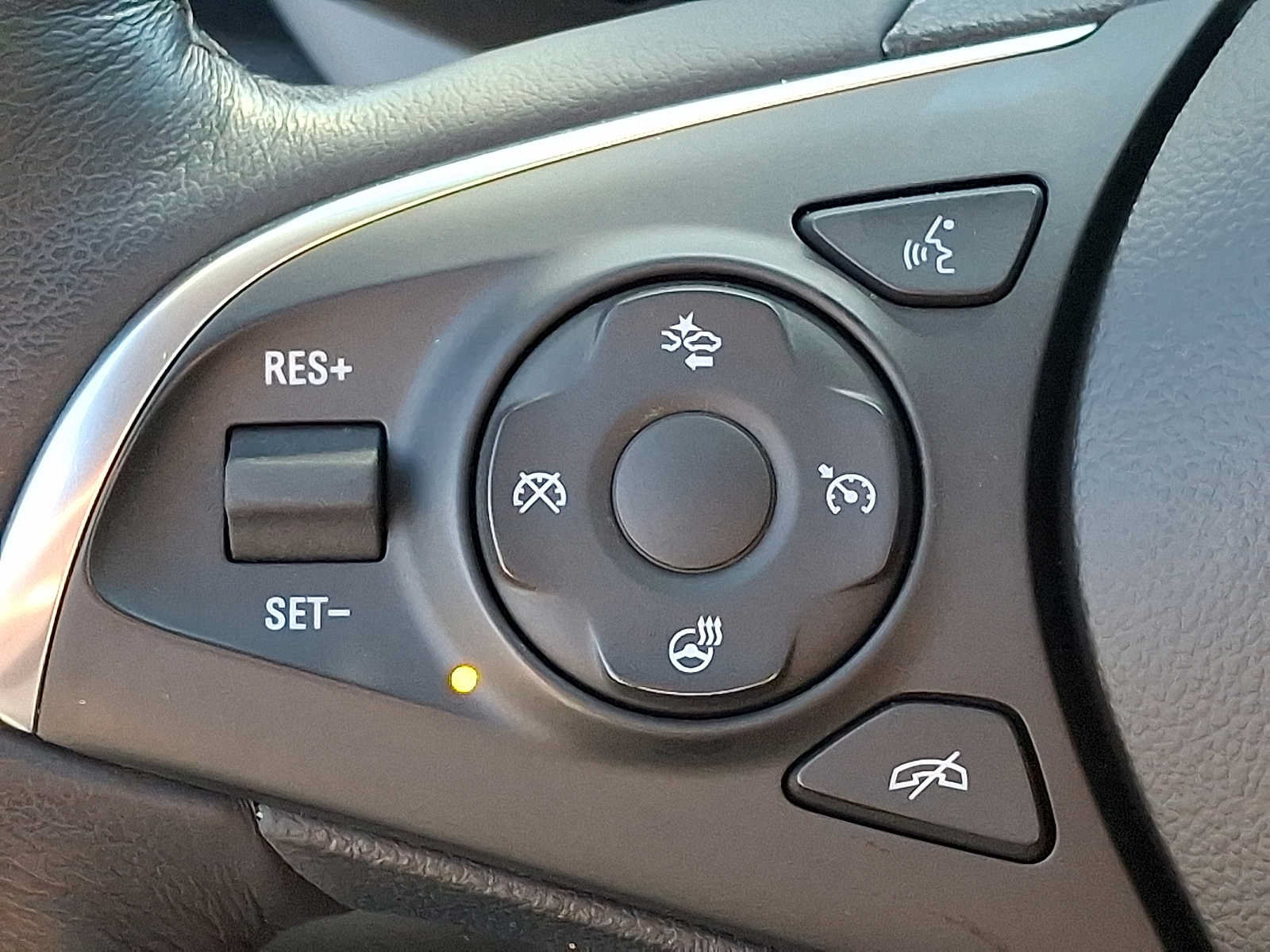 Used 2021 Buick Enclave Premium w/ Experience Buick Package AWD/4WD image 21