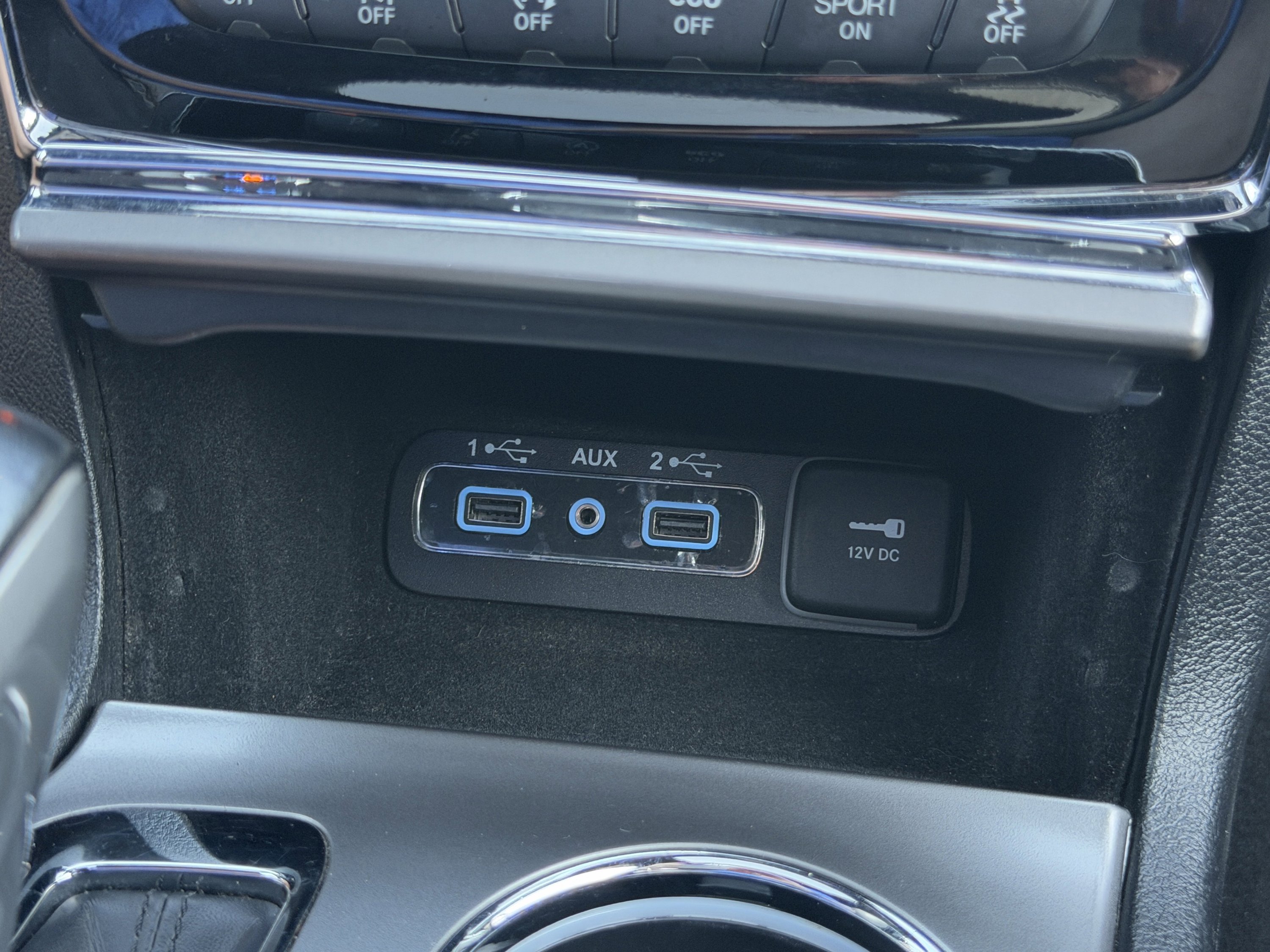 Used 2020 Jeep Grand Cherokee Altitude image 52