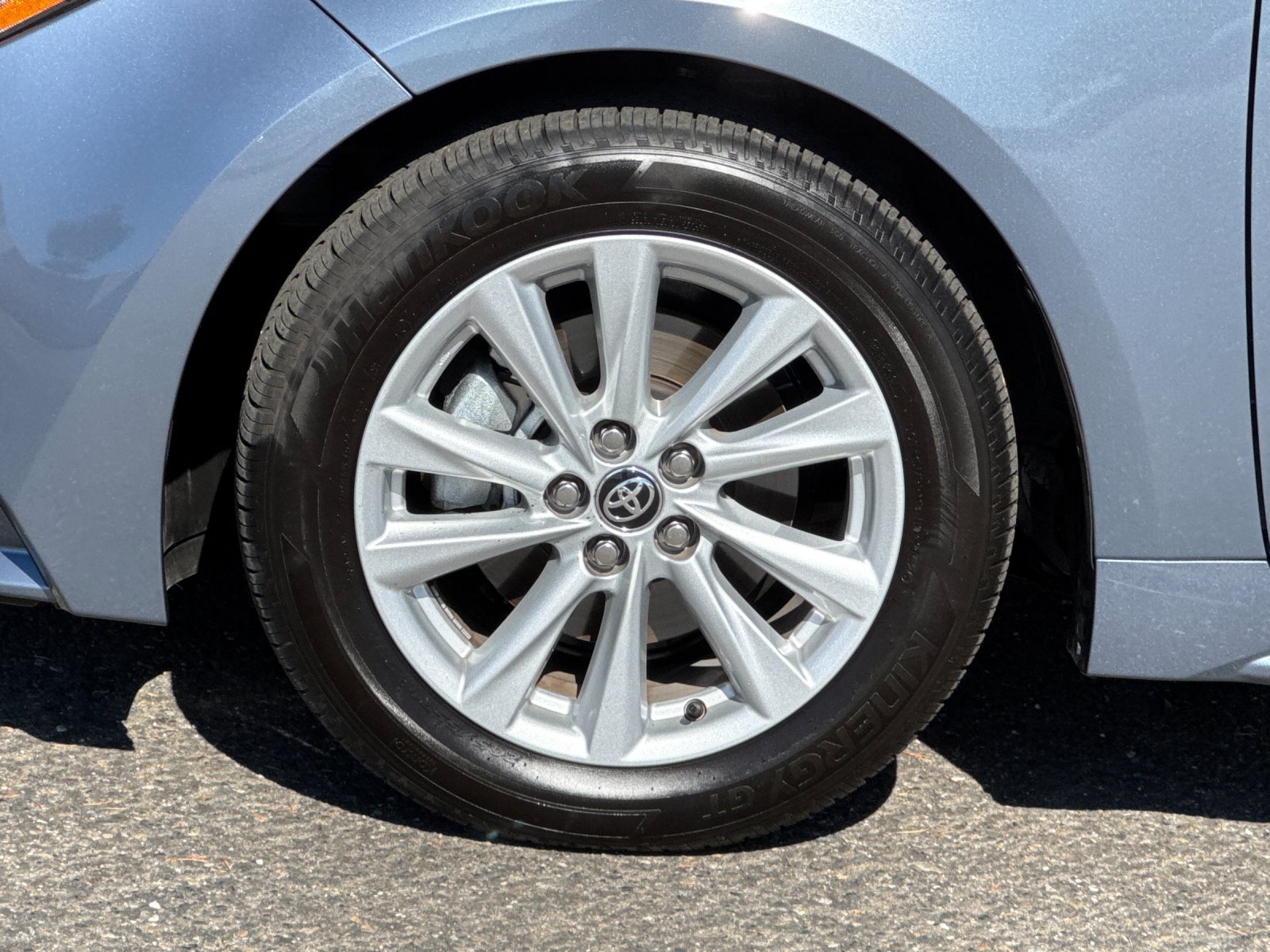Used 2026 Toyota Corolla LE w/ LE Premium Package FWD image 25
