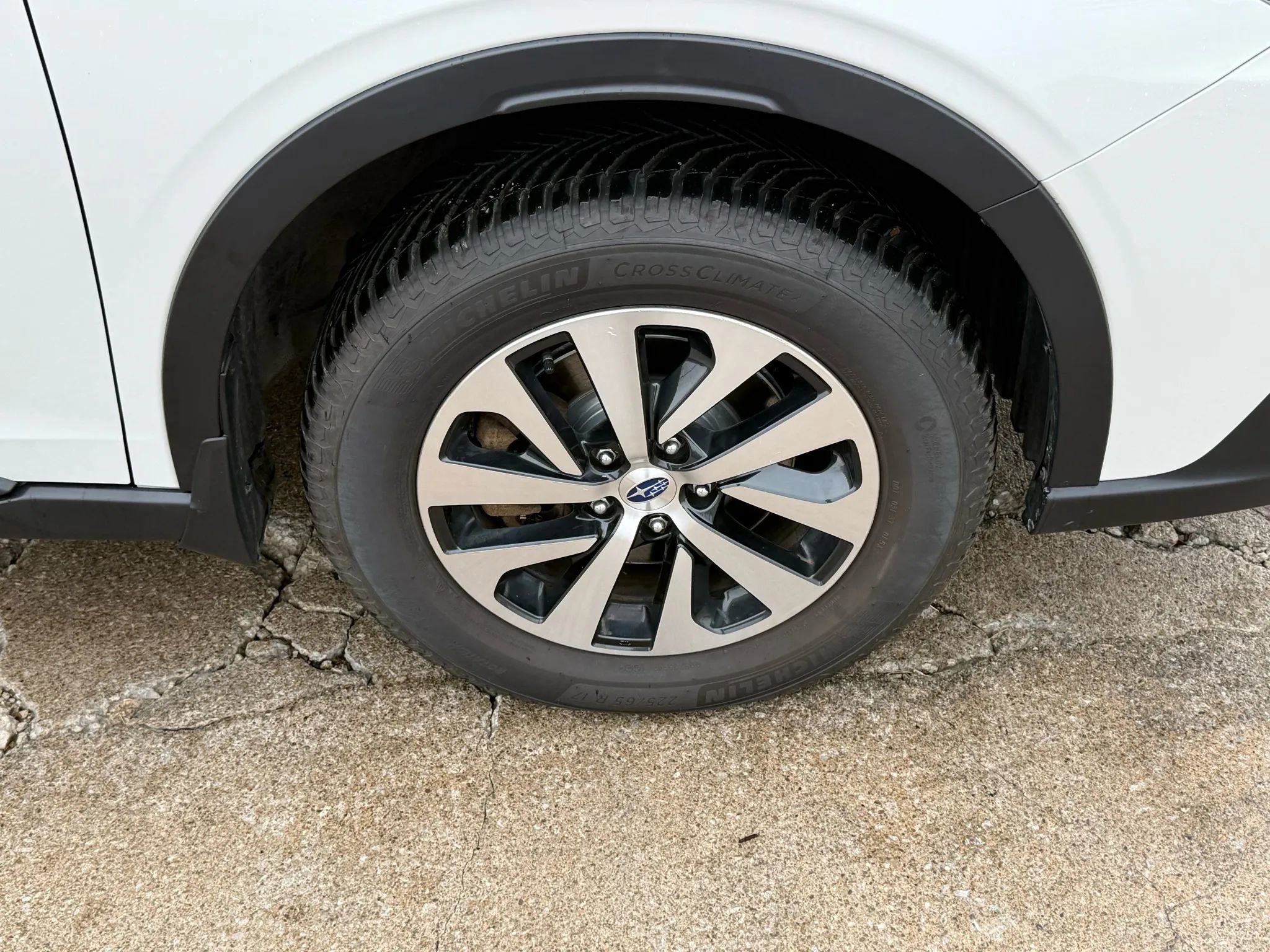 Used 2022 Subaru Outback Premium image 53