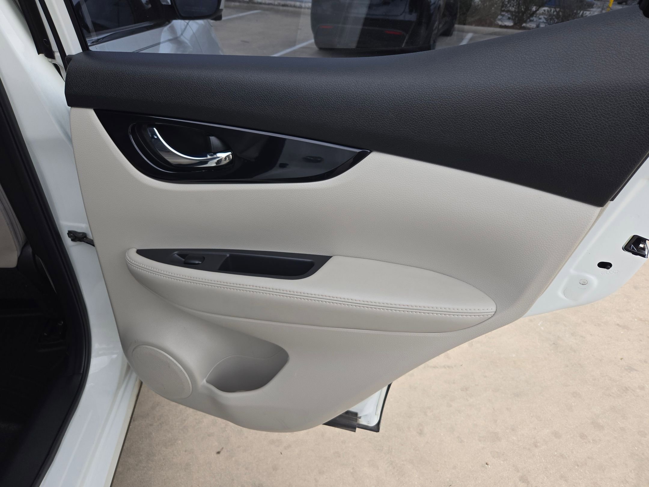 Used 2019 Nissan Rogue Sport SL image 26