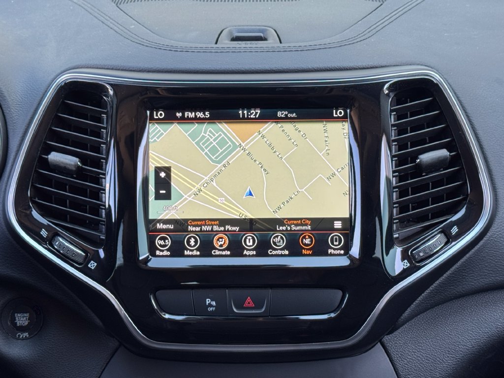 Used 2019 Jeep Cherokee Limited AWD/4WD image 20