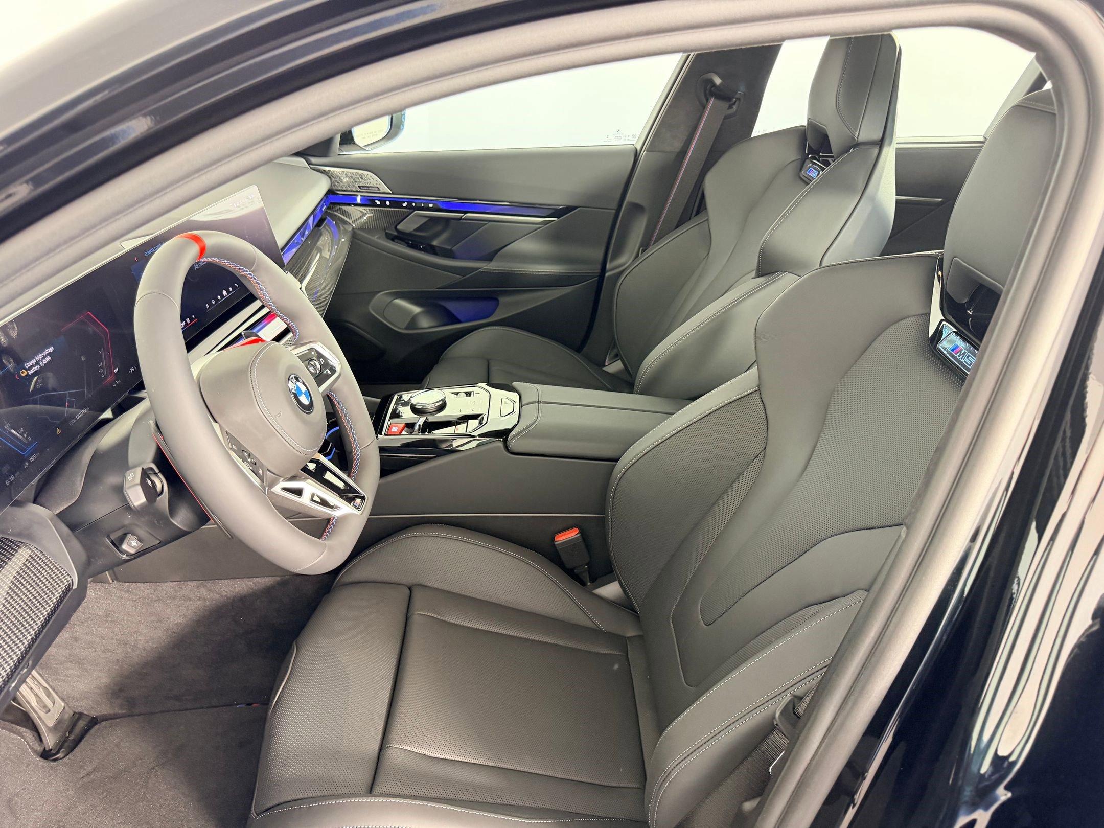 New 2027 BMW M5 Touring AWD/4WD image 5