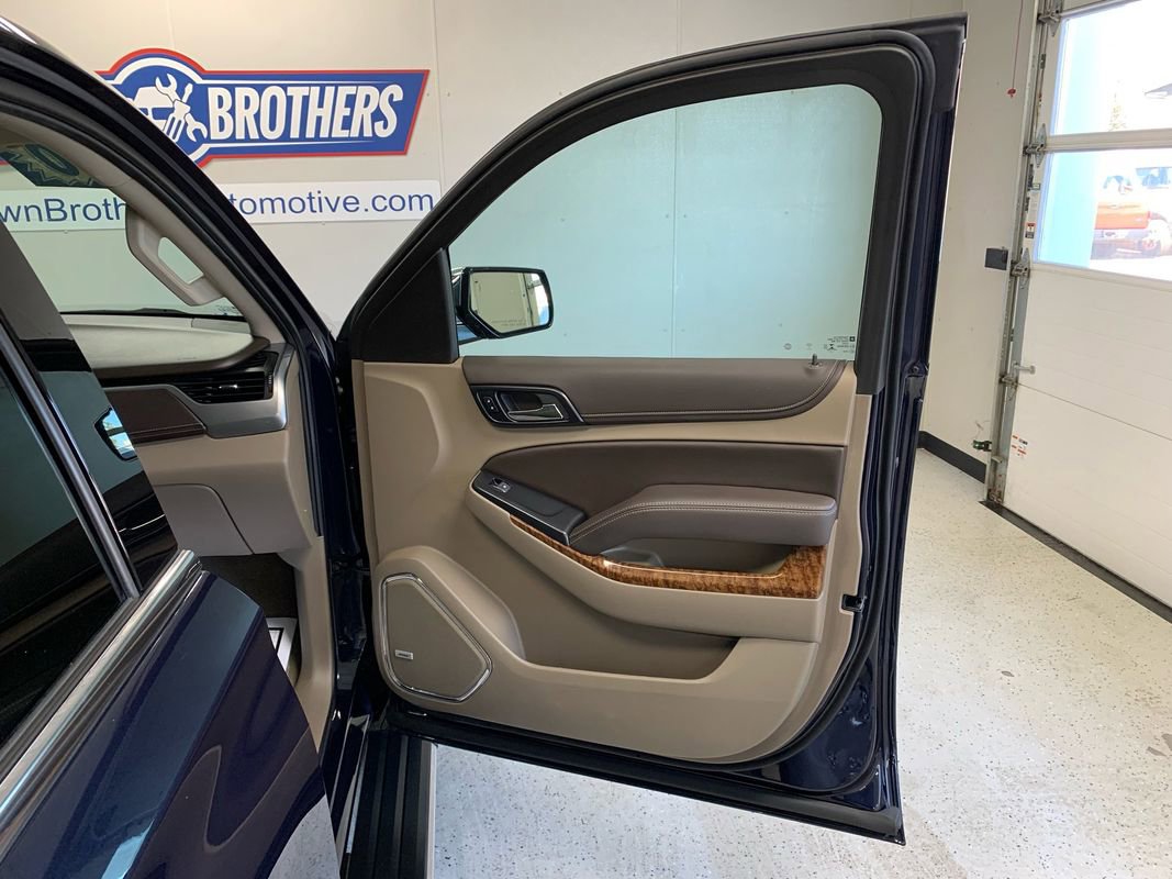 Used 2020 Chevrolet Suburban Premier w/ Max Trailering Package image 35