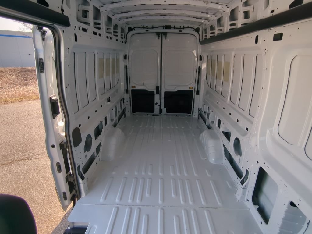 New 2026 Ford Transit 350 148 High Roof Extended RWD image 15