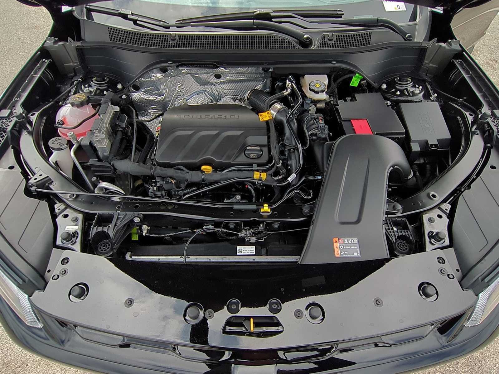 New 2026 Chevrolet Trax ACTIV w/ Sunroof Package FWD image 28