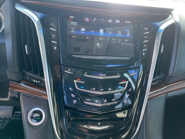 Used 2016 Cadillac Escalade ESV Luxury AWD/4WD image 9