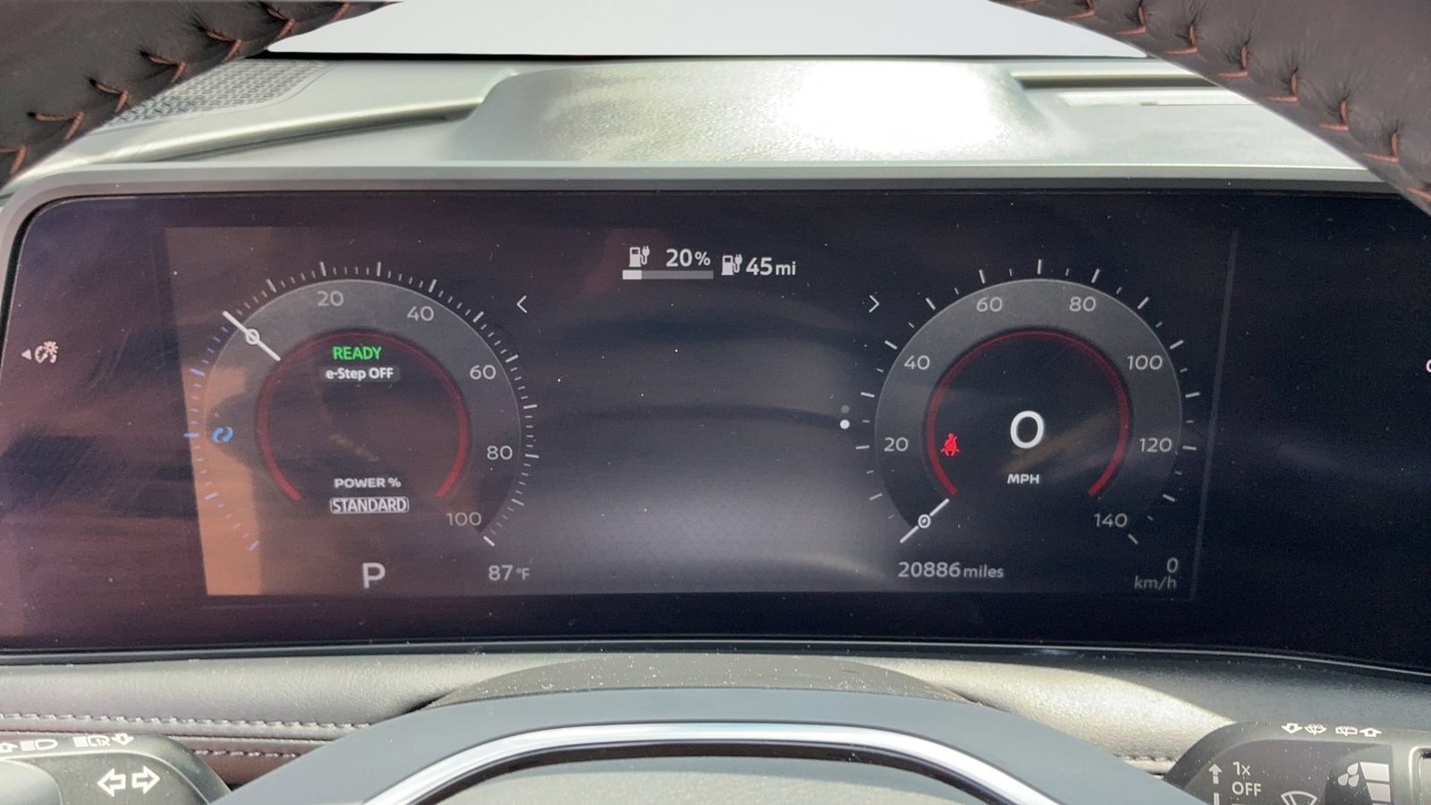 Certified 2025 Nissan Ariya FWD image 30