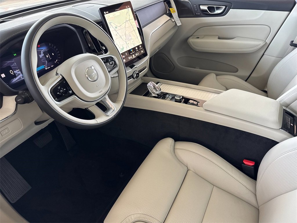 New 2026 Volvo XC60 B5 Ultra w/ Climate Package PRO image 9
