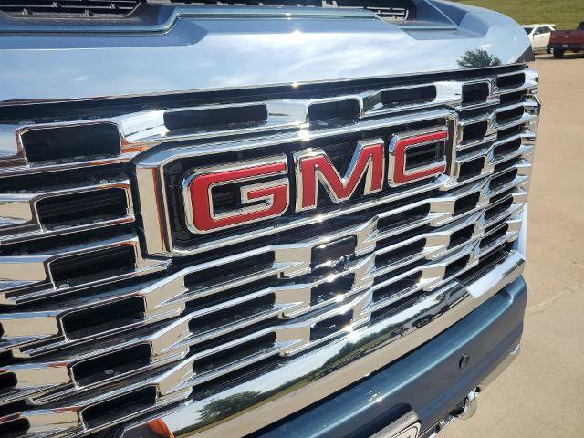 New 2026 GMC Sierra 3500 Denali w/ Denali Reserve Package image 38