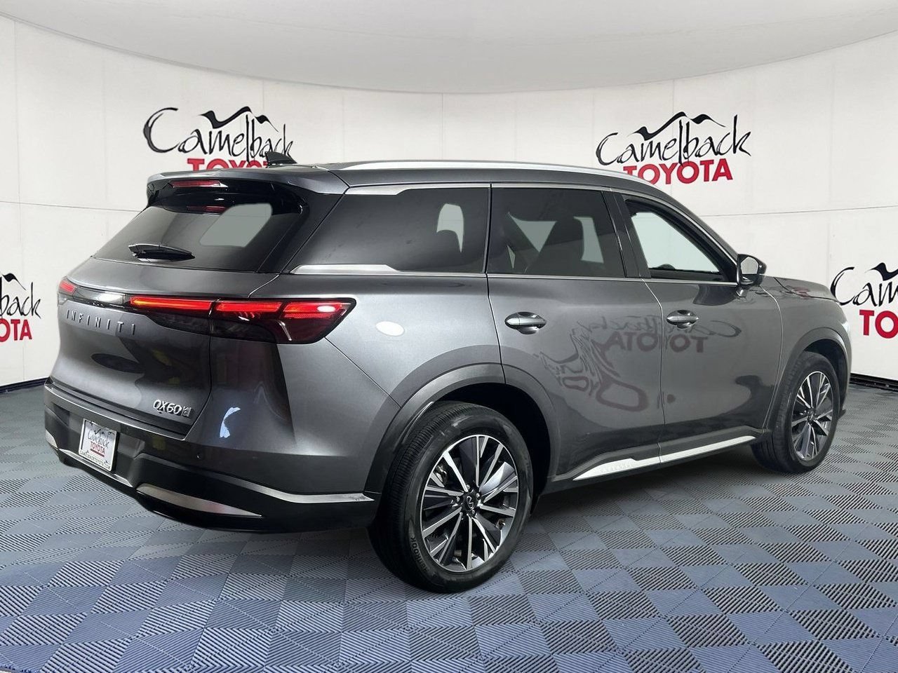 Used 2026 INFINITI QX60 Luxe AWD/4WD image 8