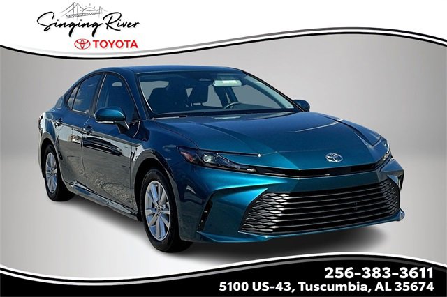 Used 2025 Toyota Camry LE