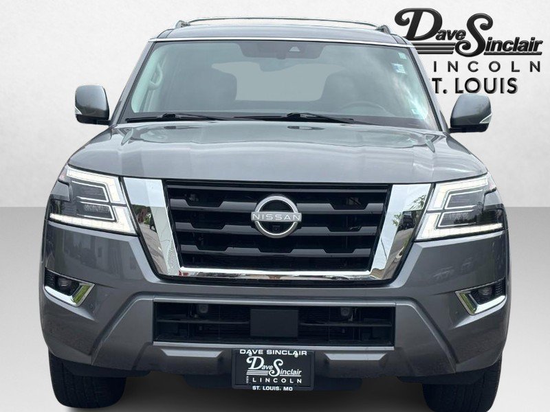 Used 2024 Nissan Armada SL w/ Captain's Chairs Package AWD/4WD image 8