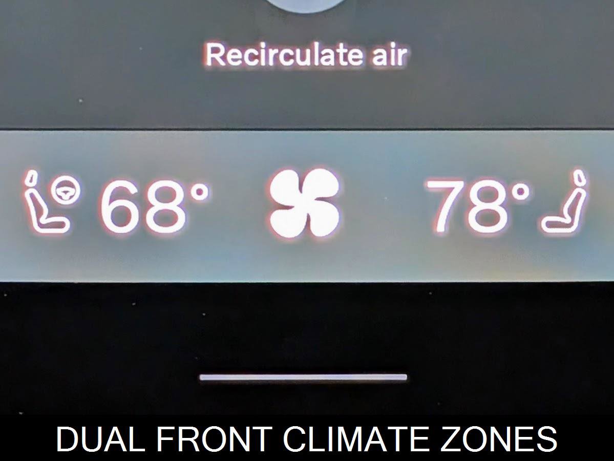 Used 2025 Volvo XC90 B5 Core w/ Protection Package Premier image 33