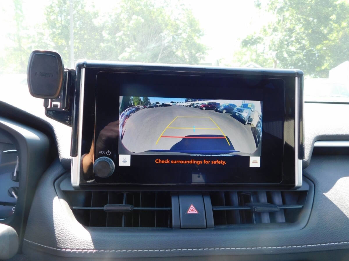 Used 2024 Toyota RAV4 XLE image 19