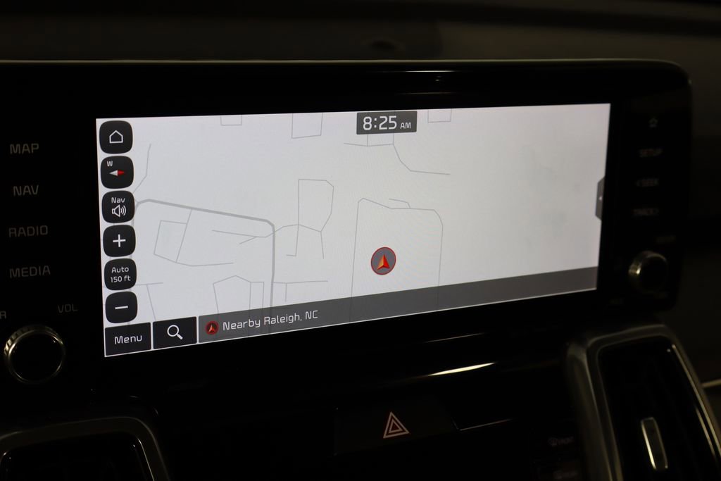 Used 2023 Kia Sorento SX AWD/4WD image 42