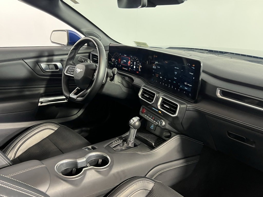 Used 2024 Ford Mustang GT Premium image 33