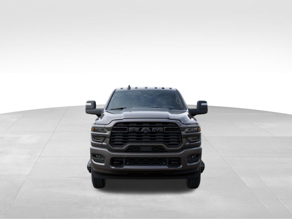 New 2026 RAM 3500 Big Horn AWD/4WD image 6