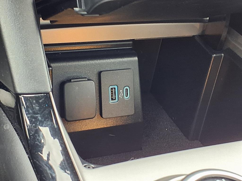 Used 2023 Ford Explorer ST w/ Equipment Group 401A image 17