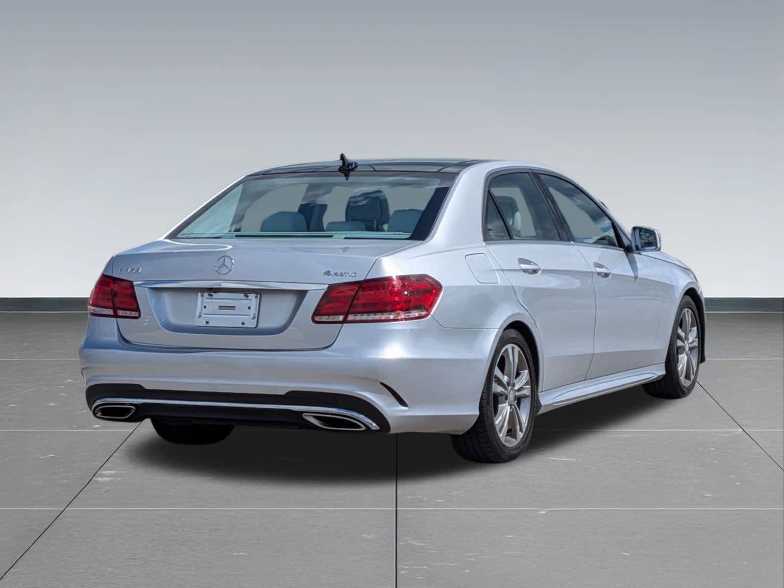 Used 2015 Mercedes-Benz E 350 4MATIC Sedan image 5