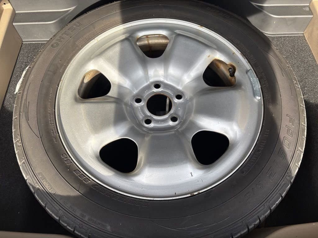 Used 2019 Jeep Cherokee Latitude w/ Popular Appearance Group image 29