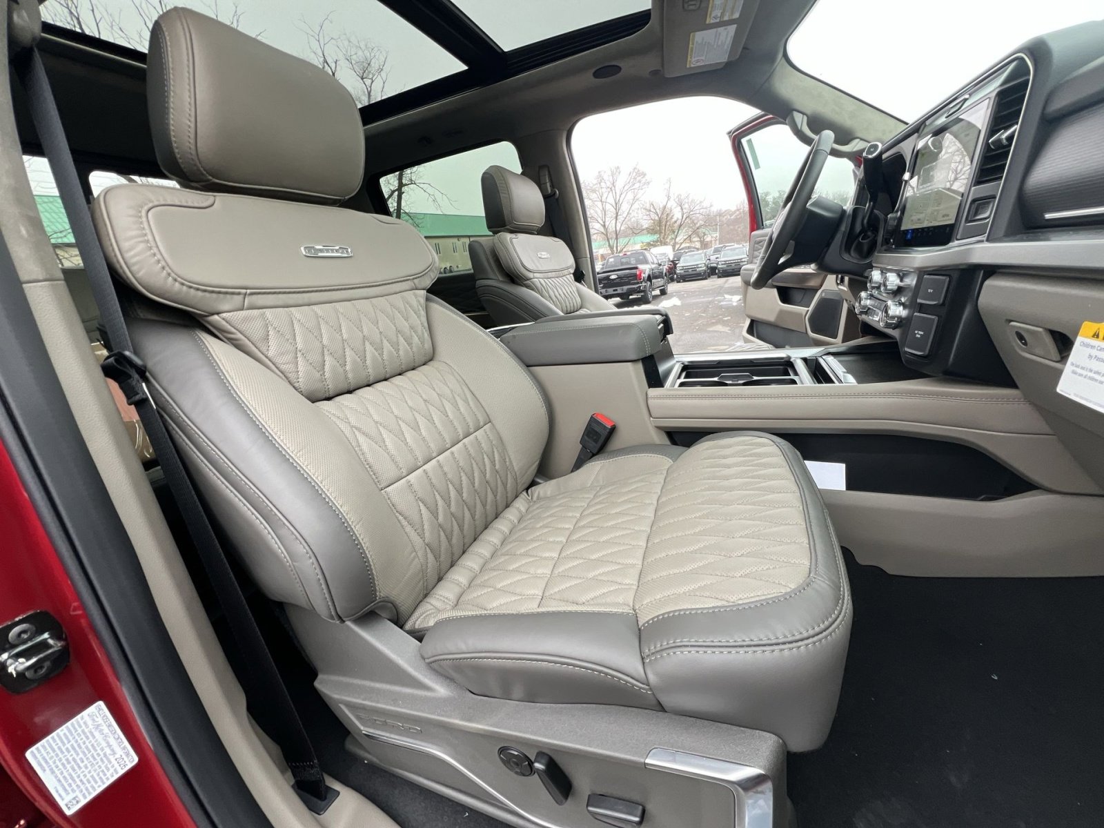 New 2026 Ford F450 Platinum w/ Platinum Plus Package image 27