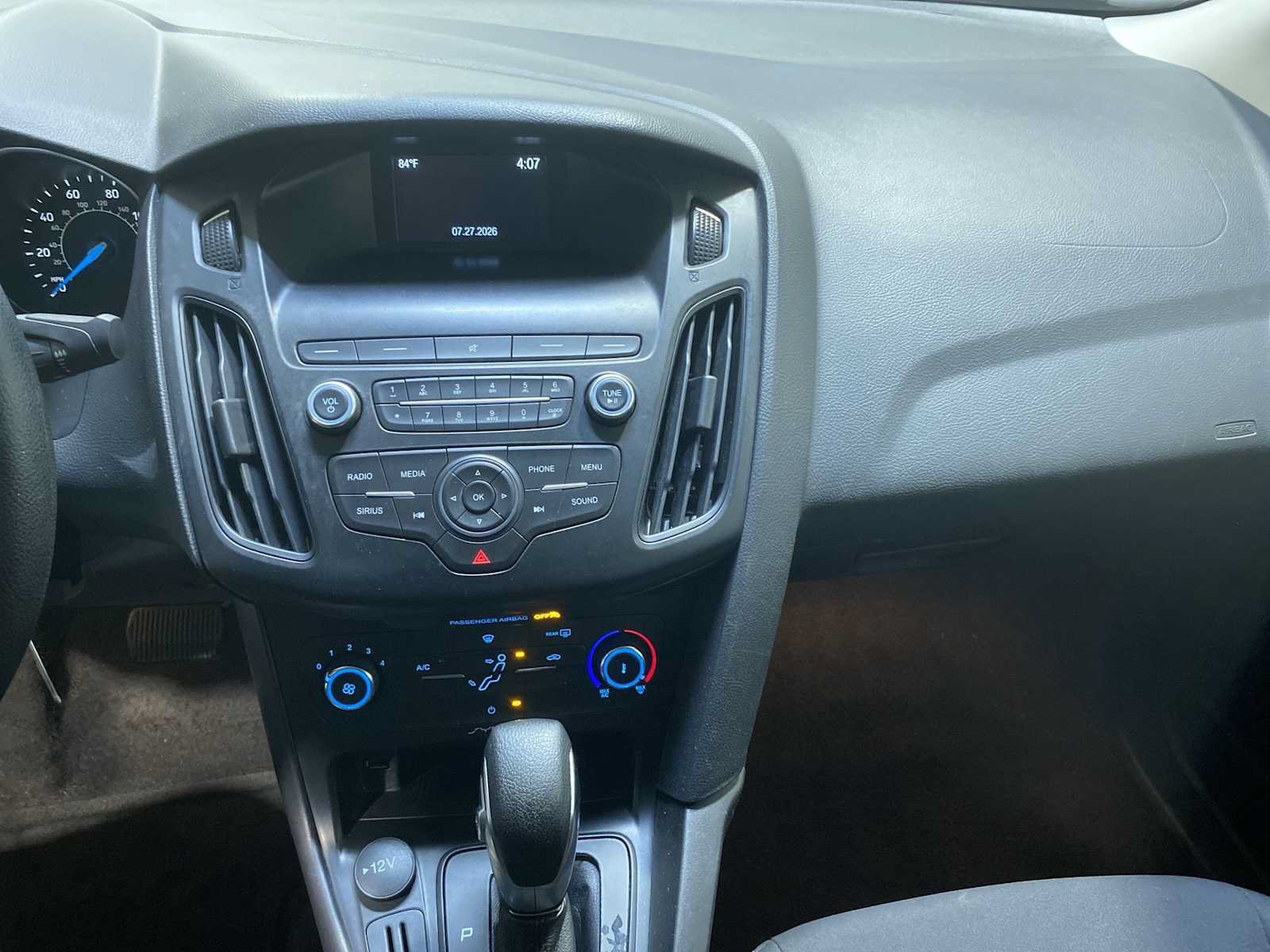 Used 2018 Ford Focus SE FWD image 16