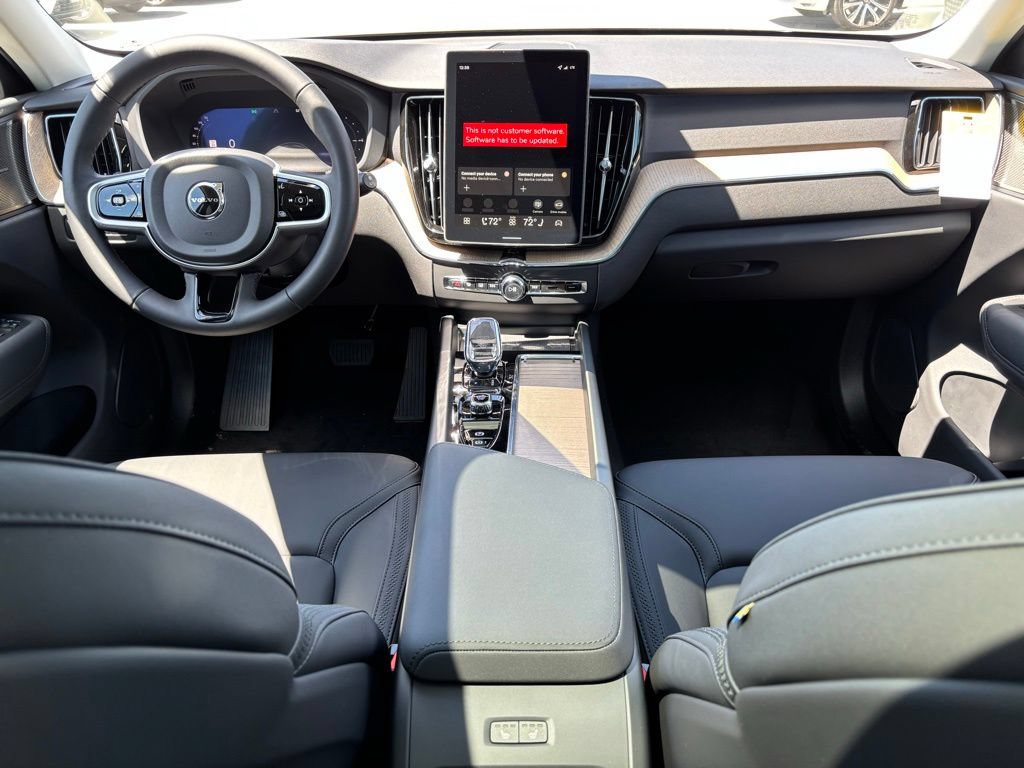 New 2026 Volvo XC60 T8 Plus w/ Protection Package Premier AWD/4WD image 10