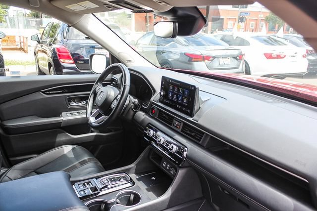 Used 2025 Honda Pilot Touring image 22