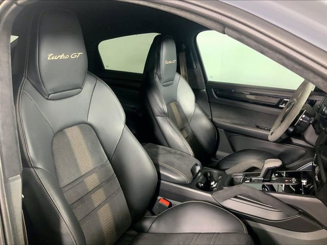 Certified 2022 Porsche Cayenne Turbo GT AWD/4WD image 18