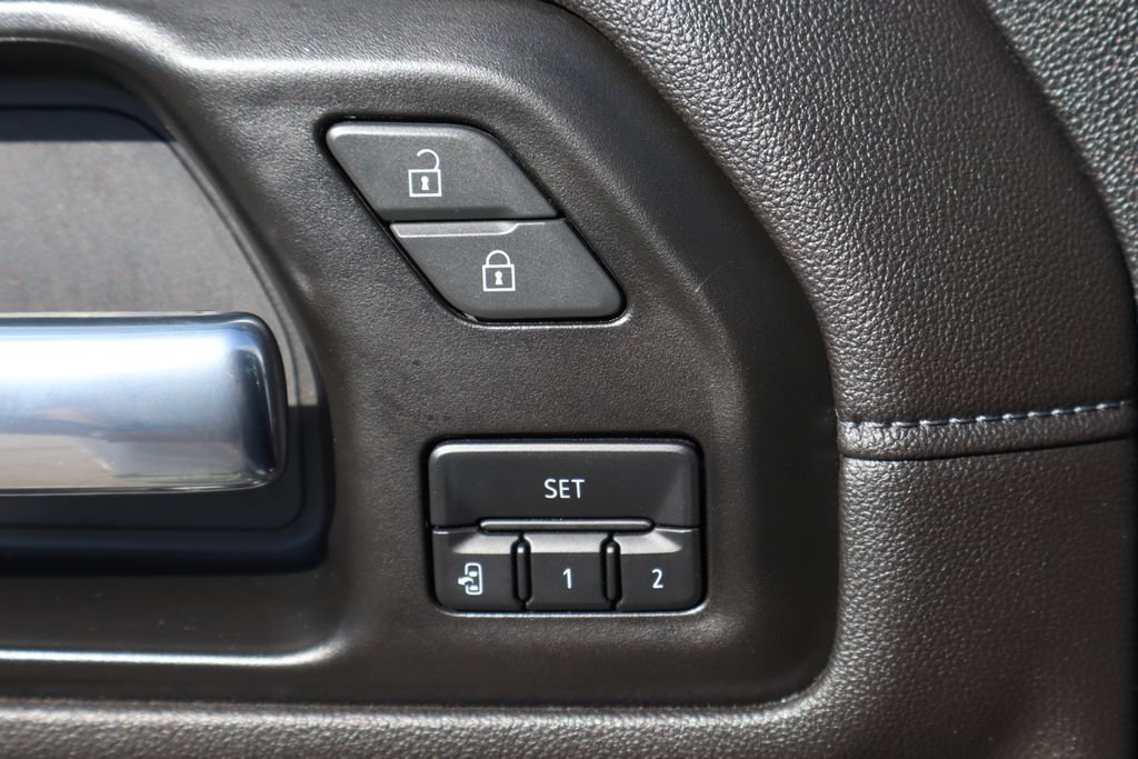 Used 2022 GMC Sierra 2500 Denali w/ Denali Ultimate Package AWD/4WD image 20