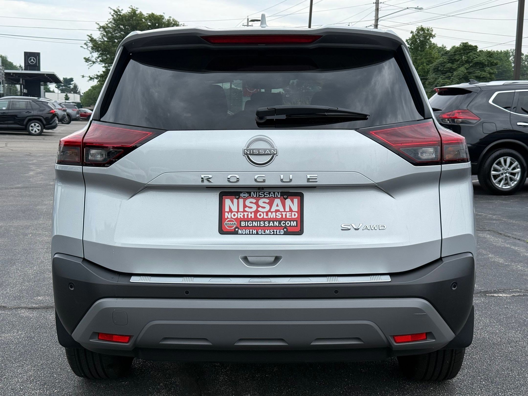 Certified 2022 Nissan Rogue SV image 6