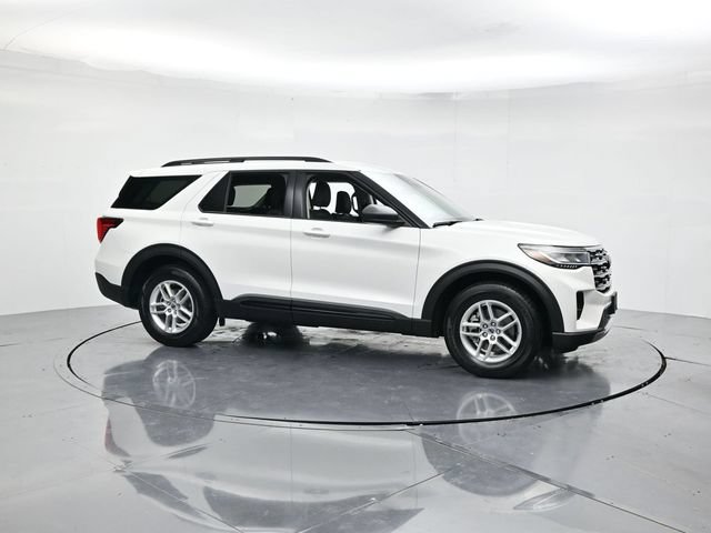 New 2026 Ford Explorer Active w/ Active Comfort Package RWD image 4