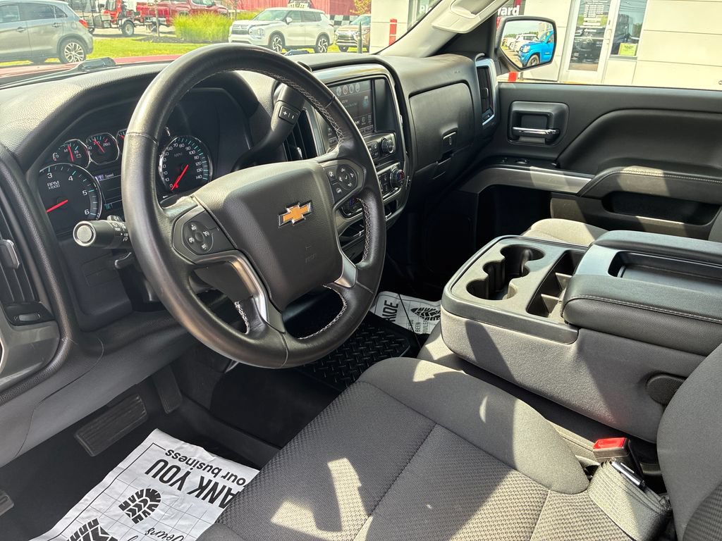Used 2019 Chevrolet Silverado 1500 LT w/ All Star Edition AWD/4WD image 14