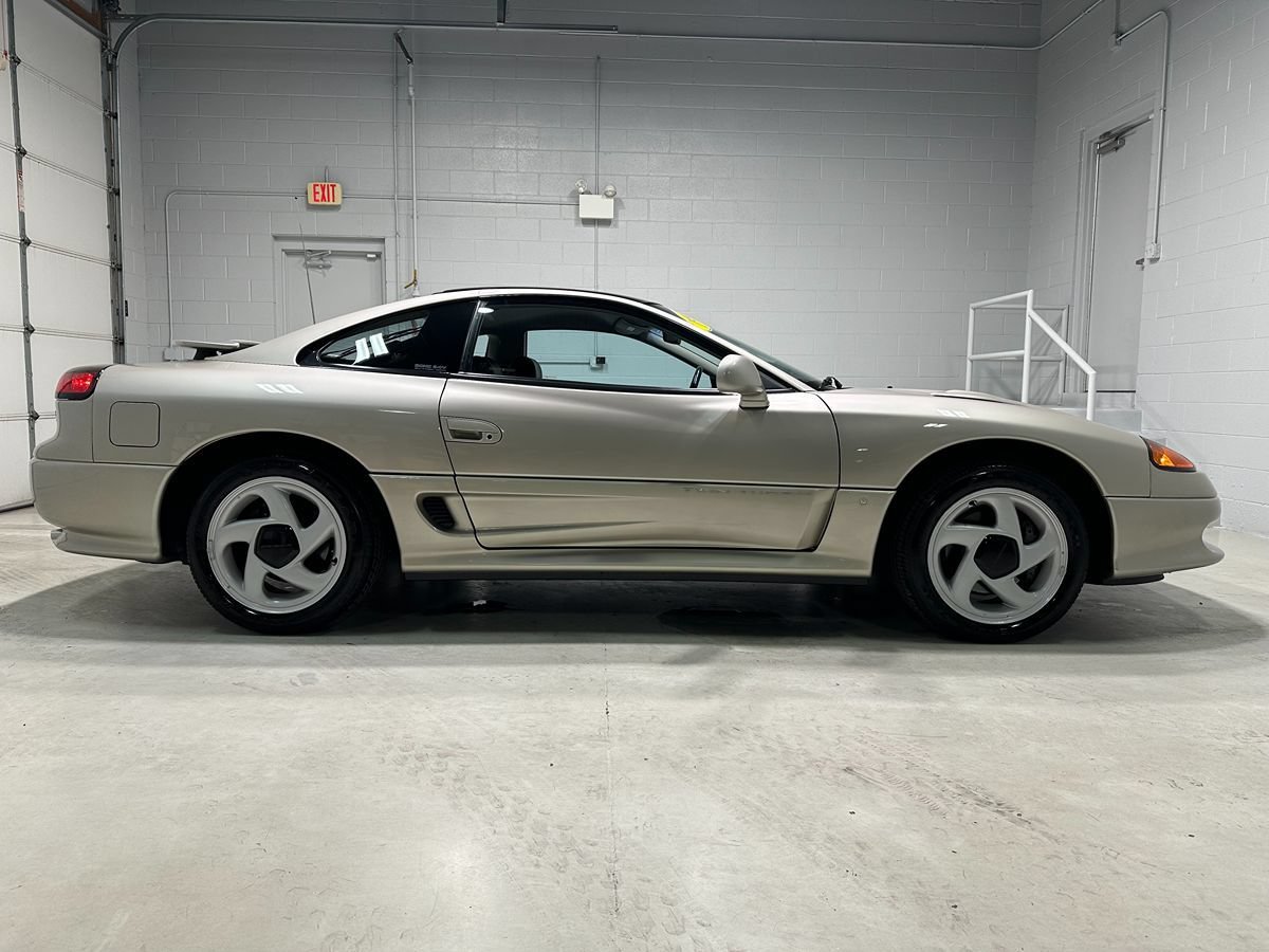 Used 1992 Dodge Stealth R/T Turbo AWD/4WD image 2