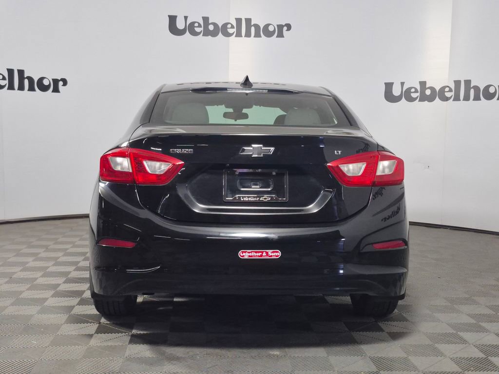 Used 2016 Chevrolet Cruze LT w/ Convenience Package FWD image 6