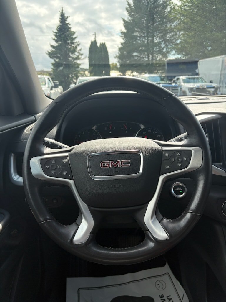 Used 2022 GMC Terrain SLT AWD/4WD image 14