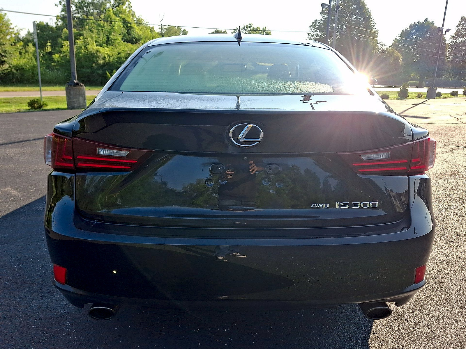 Used 2016 Lexus IS 300 AWD image 23