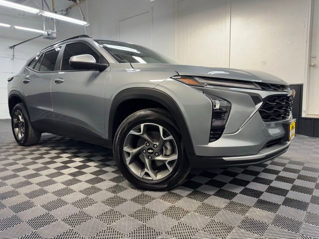 Used 2024 Chevrolet Trax LT