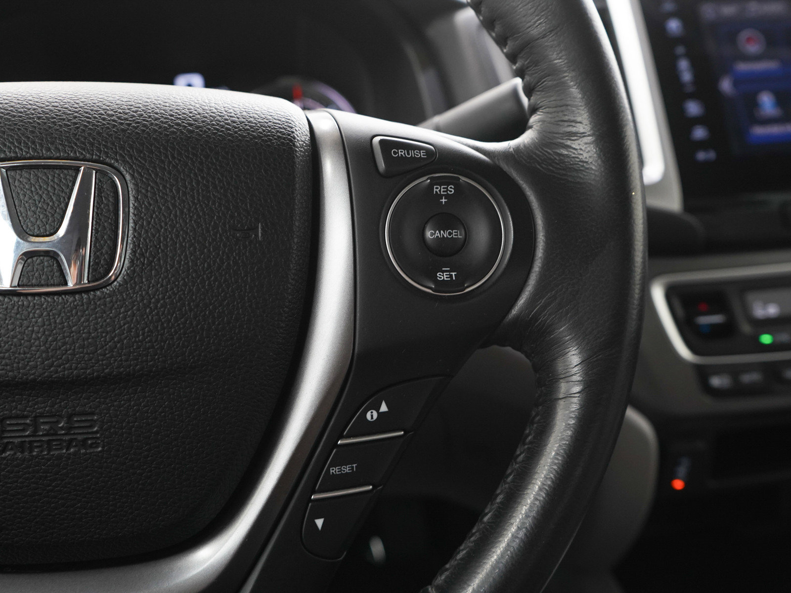 Used 2017 Honda Ridgeline RTL-T image 26