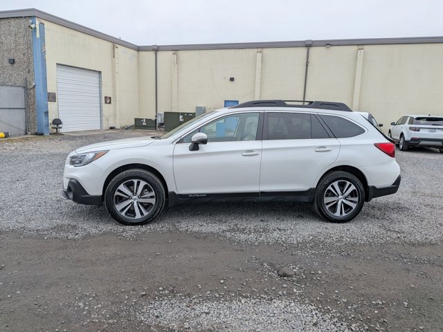 Used 2019 Subaru Outback 3.6R Limited w/ Popular Package #2 image 9