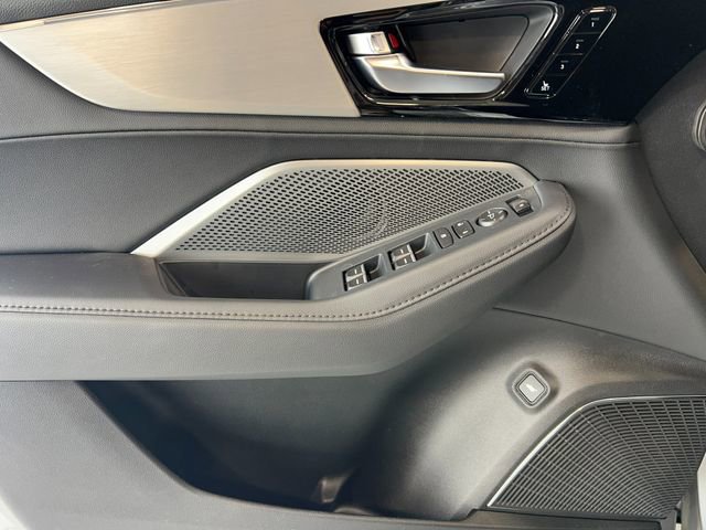 New 2026 Acura MDX SH-AWD image 16