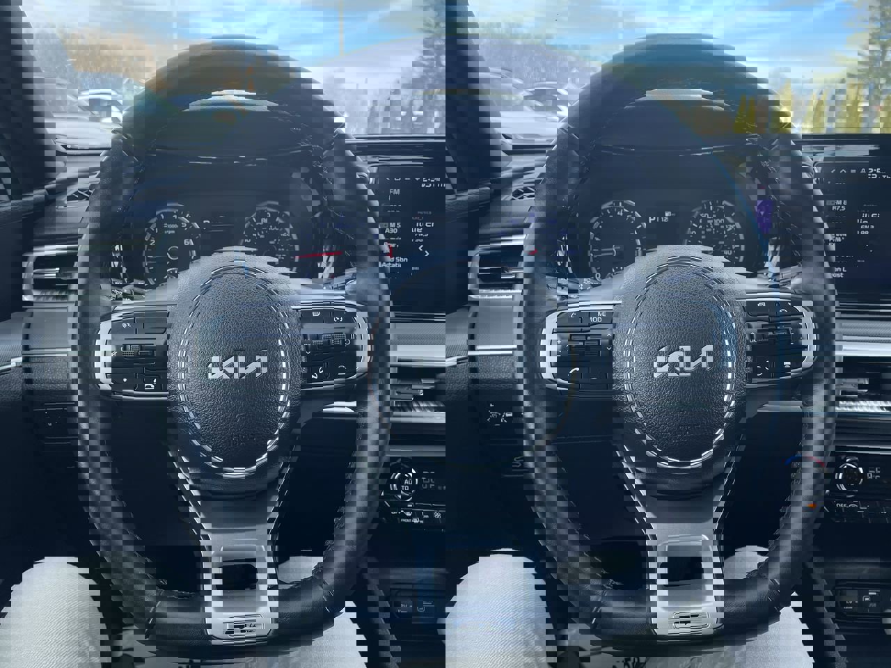 Used 2023 Kia K5 GT-Line image 18