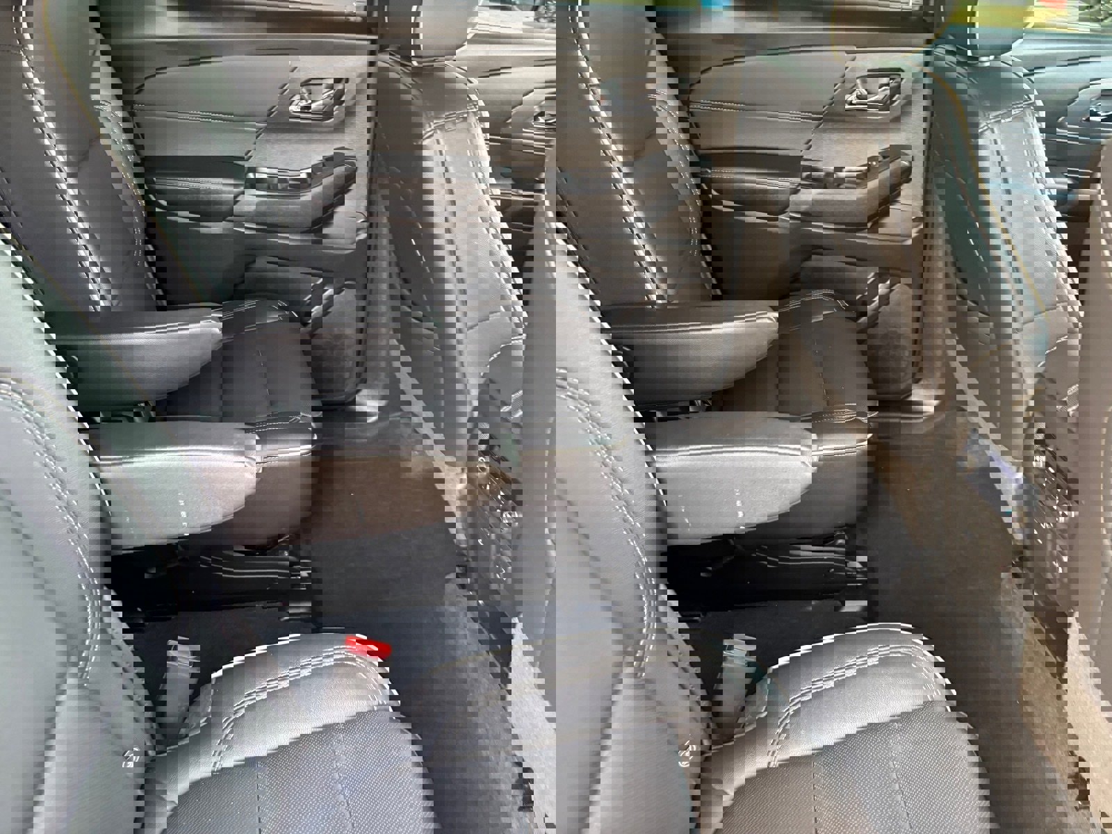 Used 2022 Chevrolet Traverse Premier w/ LPO, 'HIT The Road' Package image 17