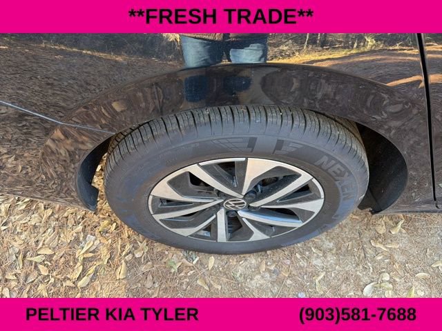 Used 2024 Volkswagen Jetta S image 11